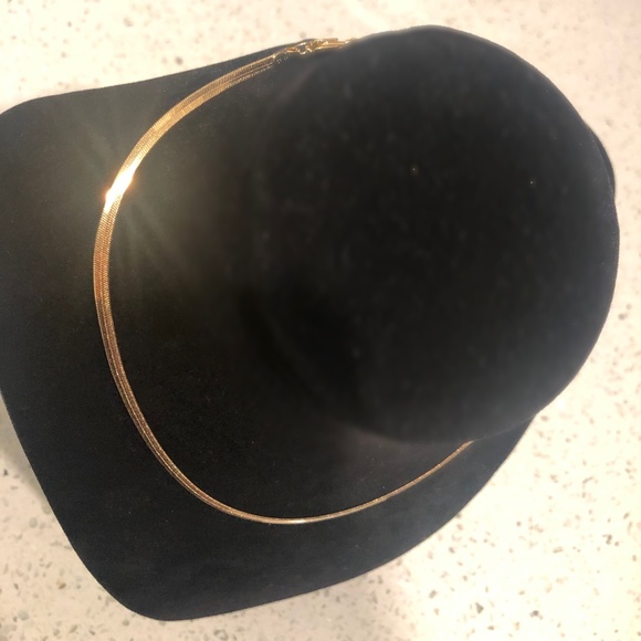SimpleeUnique Jewelry Jewelry - 18K Gold Filled Herringbone Chain